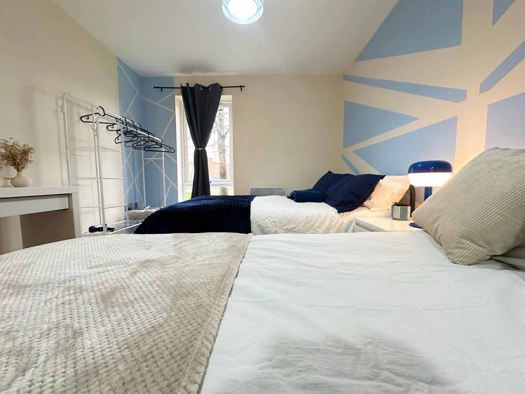 Olive Immaculate Wembley Apartment, 15mins To London, By Edens