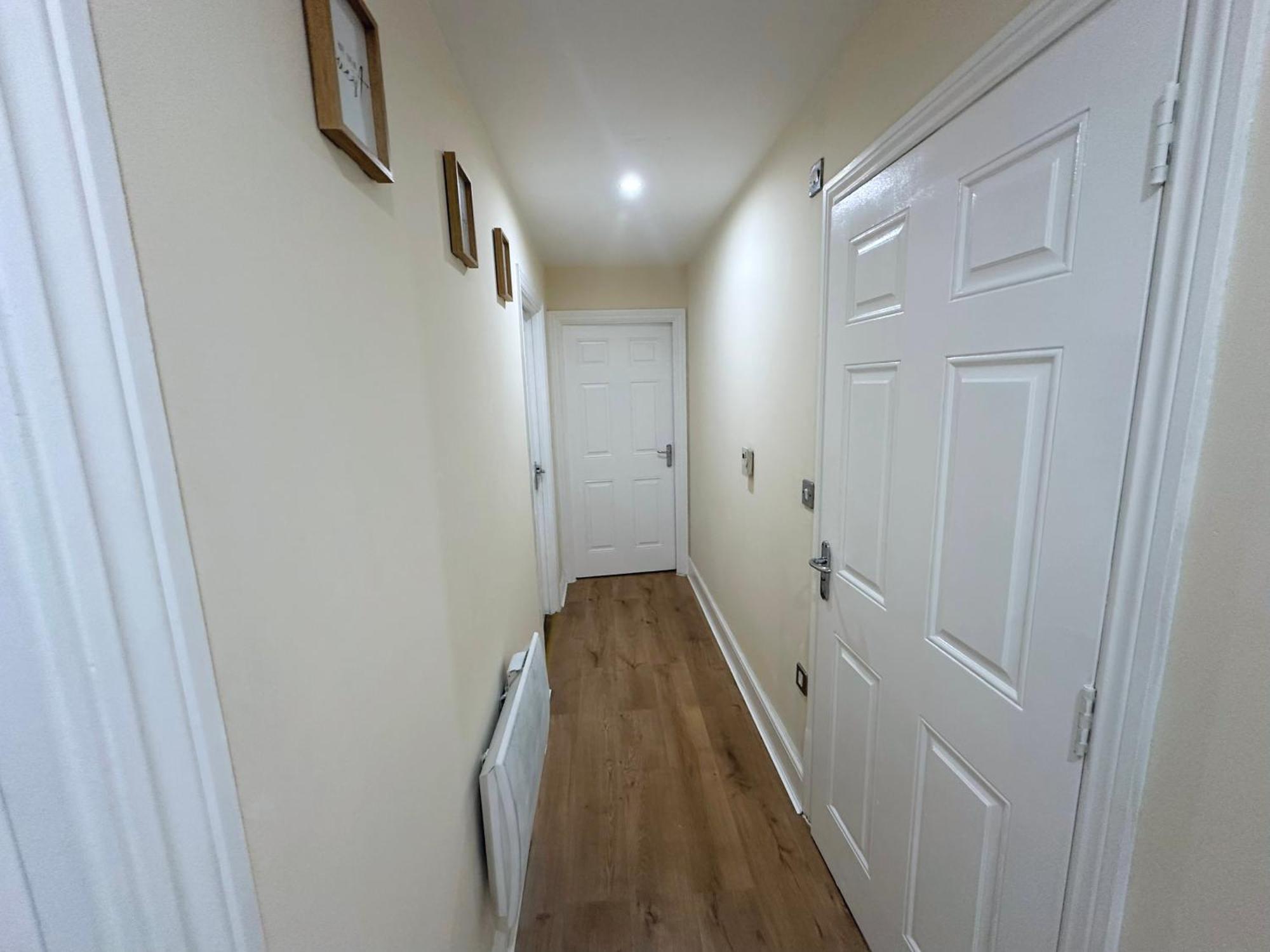 Apartment Olive Immaculate Wembley Apartment, 15mins To London, By Edens